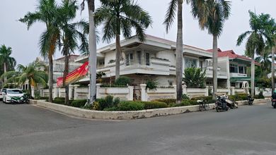 Hunian Mewah di Muara Karang, Jakarta Utara, 4 KT, LT 600m²