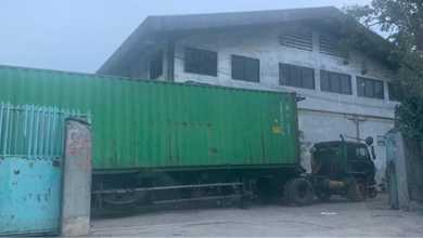 Gudang Ex Pabrik Di Jembatan Tiga
