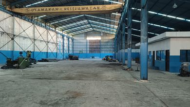 Gudang di Jalan Raya Cikande, Rangkas Bitung