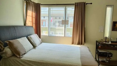 For Sale rumah Eksklusif di Taman Ratu, Jakarta Barat - LT 150m²