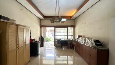 Dijual rumah Eksklusif di Fatmawati, Jakarta Selatan - LT 702m²