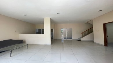 Dijual rumah Eksklusif di Puri Mansion, Jakarta Barat - LT 150m²