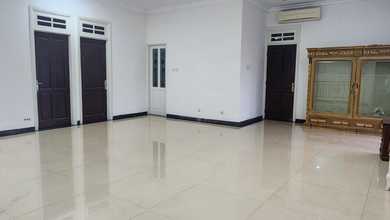 Rumah Area Luxury Pondok Kelapa, Jakarta Timur - Harga Terbaik 9 Miliar