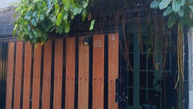 Kesempatan Rumah di Tomang, Jakarta Barat, LB 200m², Harga 1,58 Miliar