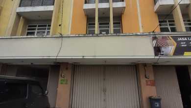 Dijual Disewa Ruko Symphoni 3 Lantai luas 90m2 5x18 Harapan Indah Bekasi