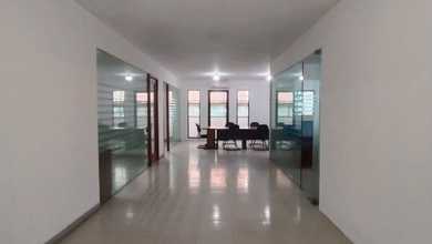 Dijual Gedung 3 Lantai Cocok Untuk Kantor luas 226m2 di Sunter Jakarta Utara