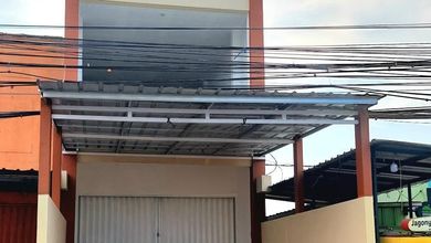 Disewakan Ruko Baru 3 Lantai Karang Tengah Traffic Tinggi