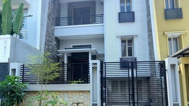 Jual Segera Rumah Mewah di Permata Buana, Jakarta Barat, Luas 144 m2