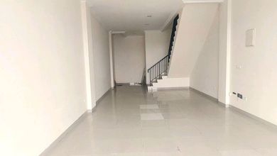 Siap Pakai Ruko Cbd Green Lake City 3 Lantai