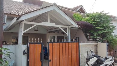 Jual Rumah Strategis di Harapan Indah, Bekasi - LT 94m²