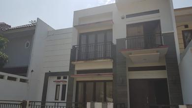 Penawaran Langka, rumah Mewah di BSD Giri Loka, Tangerang, LB 256m²