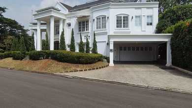 Rumah Elegan di Alam Sutera, Tangerang, 6 Kamar Tidur, LT 899m²