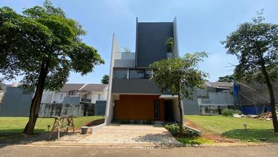 Rumah Area Premium BSD The Green, Tangerang - Harga Menarik 4,4 Miliar
