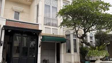 Kesempatan Eksklusif, rumah Mewah di BSD Green Wich, Tangerang, LB 175m²