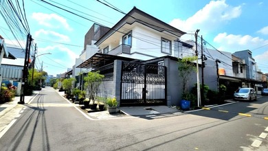 Rumah Area Luxury Cideng, Jakarta Pusat - Harga Terbaik 5,7 Miliar