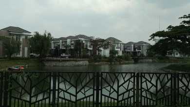 For Sale Tanah Eksklusif di Green Lake City, Jakarta Barat, LT 180m²