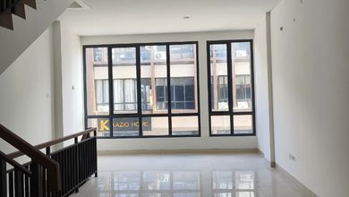 Disewa Ruko Northridge 3 Lantai Siap Pakai 