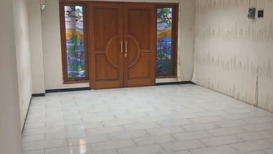 Ruko 3 Lantai Sultan Agung Gajah Mungkur Siap Pakai