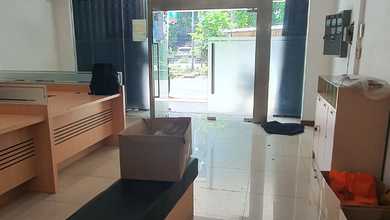 Ruko Sunter Siap Pakai. 5x15m2,lstrik 23rb,dekat Satya Negara