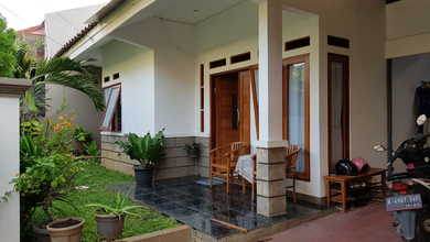 Hunian Mewah di Pondok Kelapa, Jakarta Timur, 3 Kamar Tidur, LT 230m²