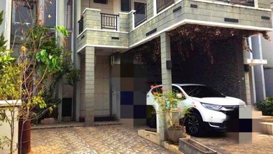 Properti Siap Pakai di Kawasan Kota Wisata, Bogor, LT 136m²