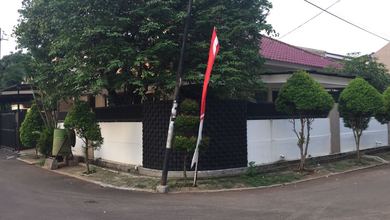 For Sale rumah Eksklusif di Joglo, Jakarta Barat - LT 288m²