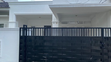 Kesempatan Langka, rumah Mewah di Medan Selayang, Medan, LB 200m²