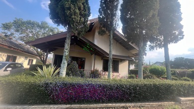 Dijual Villa  Indo Alam di Cipanas  Lokasi bagus dalam Kompleks