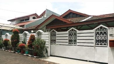 Dijual rumah Eksklusif di Pejaten, Jakarta Selatan - LT 440m²