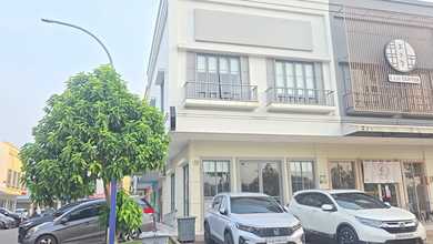 Disewakan Ruko Hoek Maggiore View Danau Gading Serpong