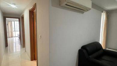 Jual Unit Apartemen Siap Huni 2BR Semi Furnished Kondisi Baik