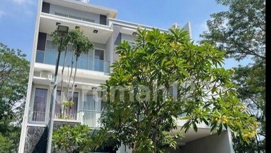 Rumah Mewah di Kawasan Ancol, Jakarta Utara, LB 350m², Harga 5,5 Miliar
