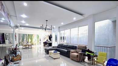 Hunian Mewah di Kelapa Gading, Jakarta Utara, 6 KT, LT 225m²