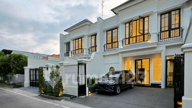 Rumah Area Premium Cempaka Putih, Jakarta Pusat - Harga Terbaik 5,8 Miliar