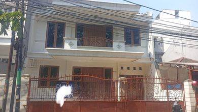 Jual Rumah Cantik LT 200 m2 di Kelapa Gading, Jakarta Utara