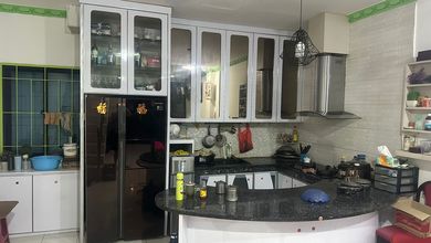 Rumah Dijual di Pademangan, Jakarta Utara, LB 200m², Harga Terbaik!