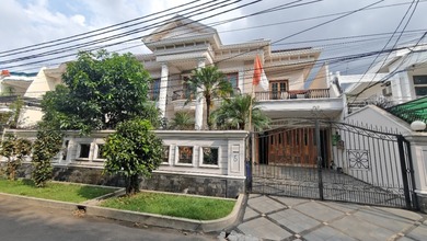 Dijual rumah Eksklusif di Sunter, Jakarta Utara - LT 549m²