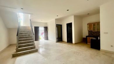 Kesempatan Eksklusif, rumah Prestisius di Pantai Indah Kapuk, Jakarta Utara, LB 163m²