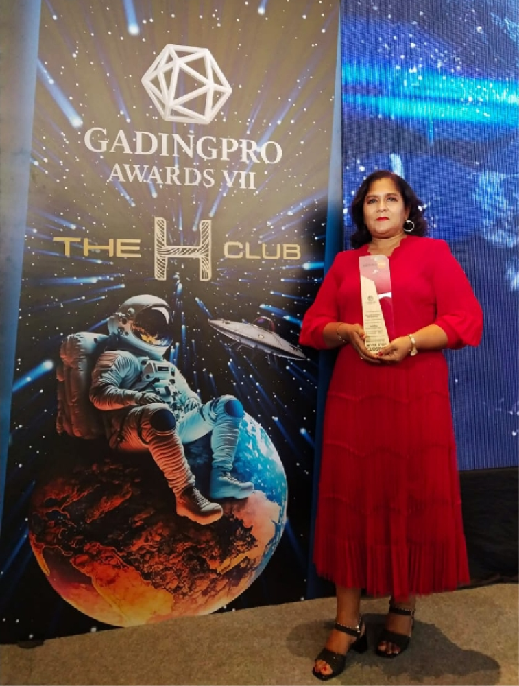 Santhi | Agen Properti GadingPro
