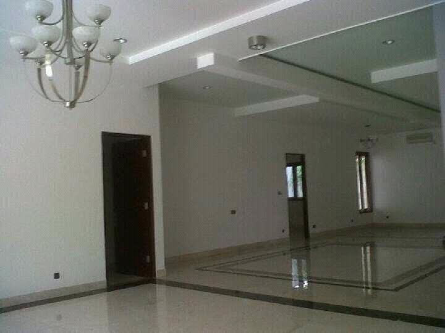  
 	
Sewa Rumah Lokasi Strategis dan Favorit Kawasan Jakarta Selatan