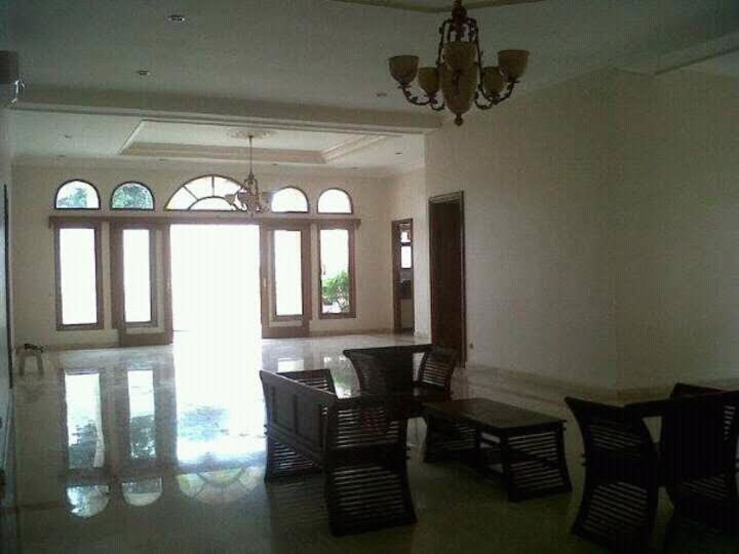  
 	
Sewa Rumah Lokasi Strategis dan Favorit Kawasan Jakarta Selatan