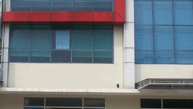 Ruko 3 lantai di Bintaro, di jalan besar dan dekat perumahan
