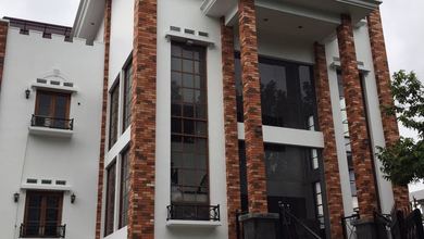 Gedung di daerah Radio Dalam Jakarta Selatan 