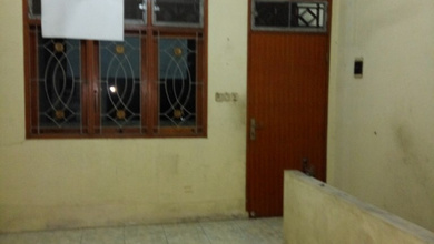 DijuaL Cepatt Ruko Hadap Jalan Raya Pengeran Jayakarta 