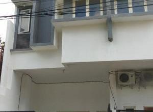 Ruko Komersil Tomang 3 Lantai Jalan Utama 