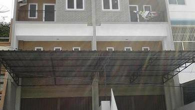 Ruko Sudah Renov 4,5 Lantai di Taman Ratu, Jakarta Barat