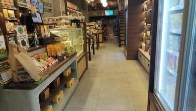 Ruko wahid hasyim 6 lantai bagus