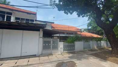 Jual Rumah 300 di Kebayoran Baru, Jakarta Selatan
