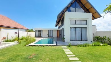 Penawaran Eksklusif, rumah Prestisius di Canggu, Badung, LB 350m²