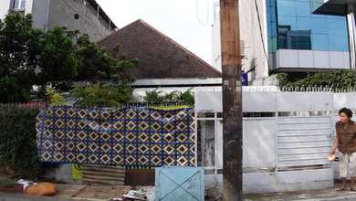Penawaran Langka, rumah Prestisius di Cideng, Jakarta Pusat, LB 300m²